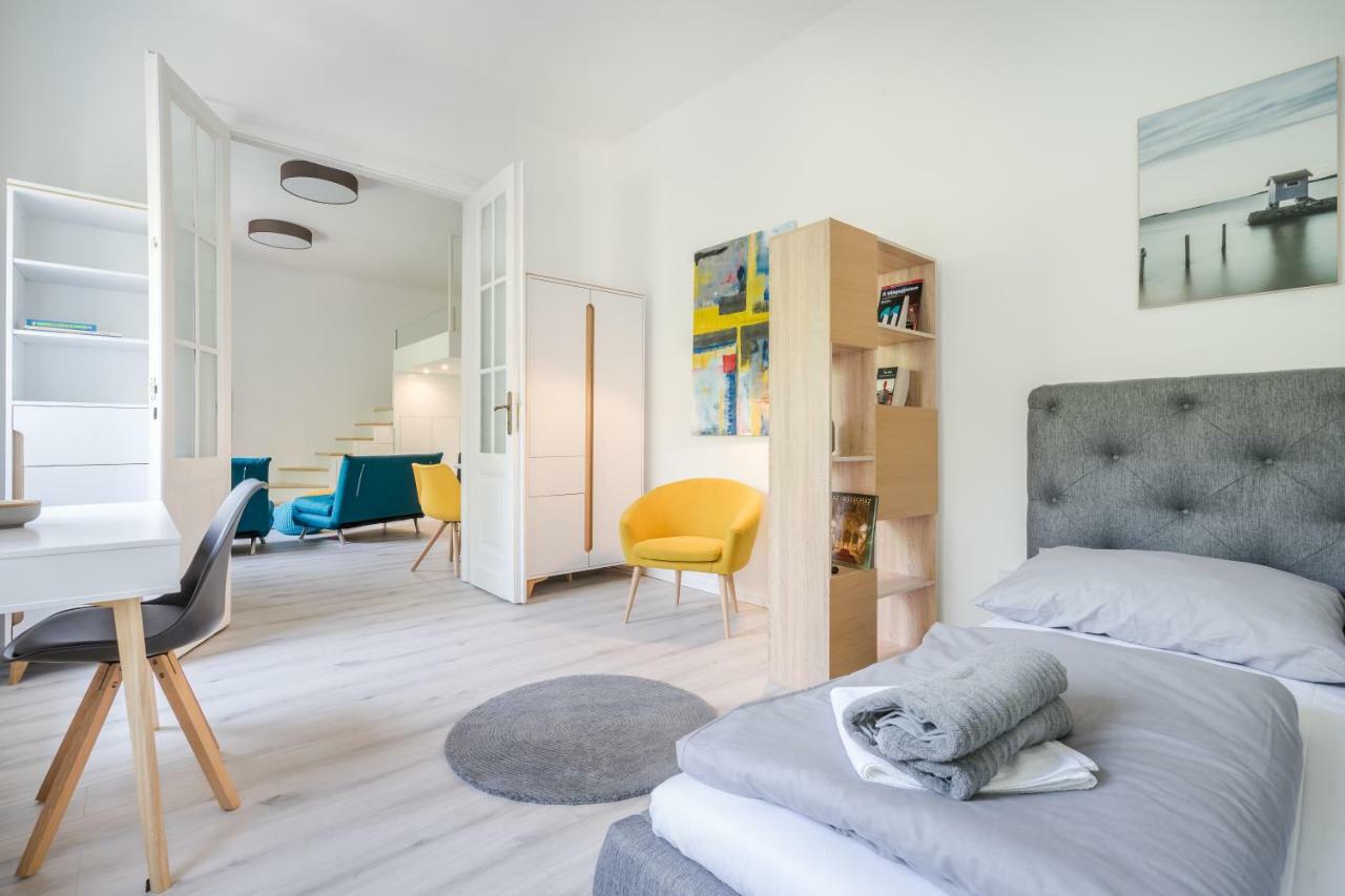 Bpr Color Fusion Home With A/C Budapešť Exteriér fotografie
